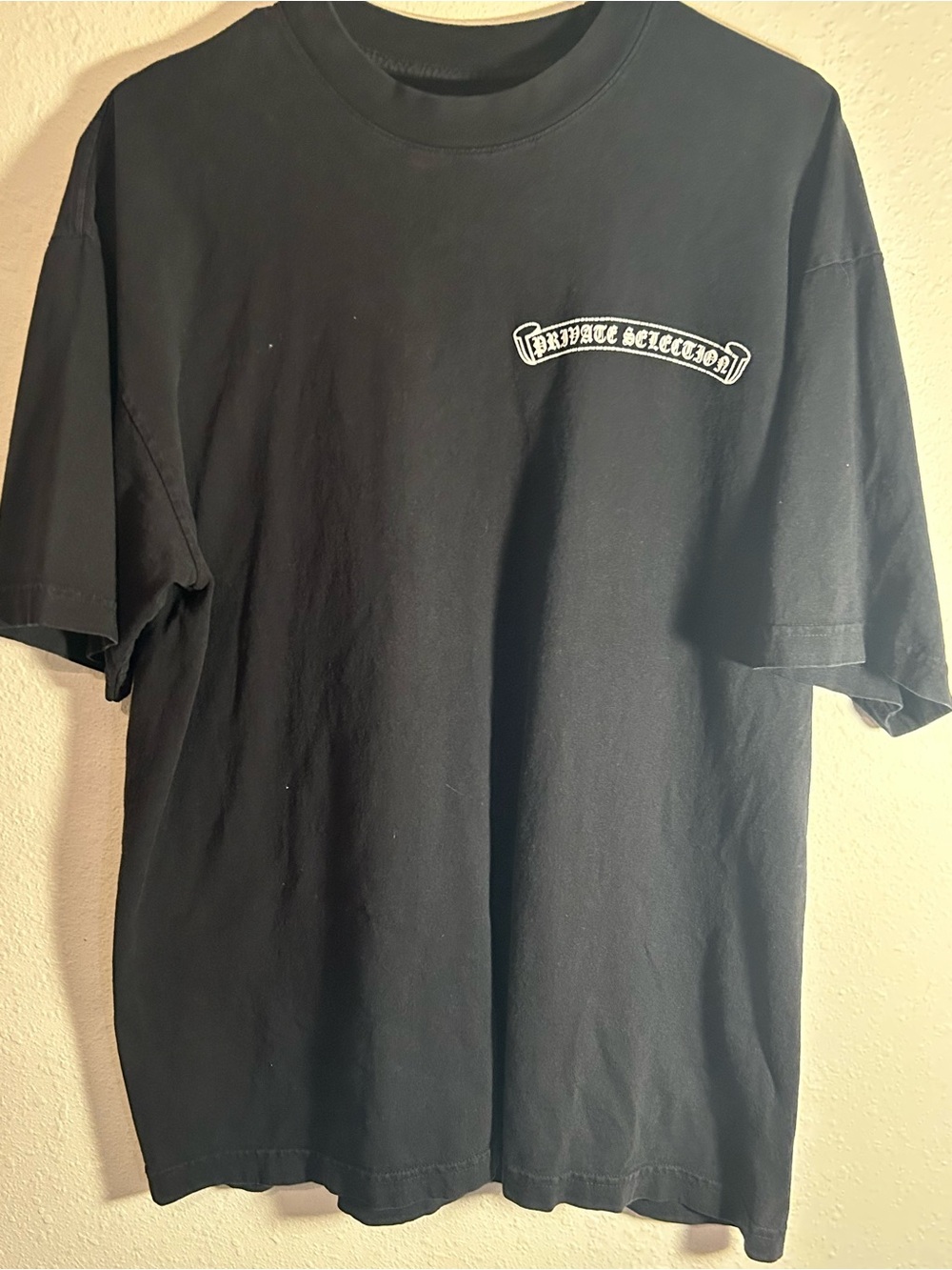 Private Selection Black Graphic Crewneck Tee